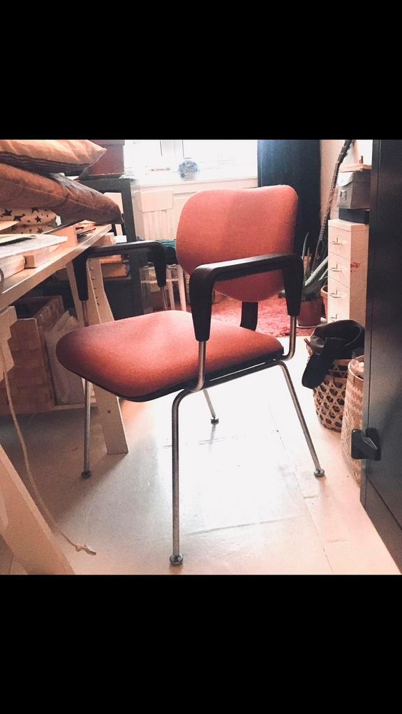 Gispen Stoel - Klassiek Design, Huis en Inrichting, Stoelen, Gebruikt, Eén, Metaal, Overige kleuren, Ophalen of Verzenden