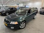 Skoda Octavia Combi 1.6 FSI Elegance / DEALER ONDERHOUDEN /, 65 €/maand, Gebruikt, 4 cilinders, 1290 kg
