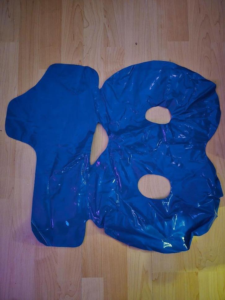 Pakket 18 jaar met oa 10 nieuwe ballonen en 2 opblaasbare 18, Hobby en Vrije tijd, Feestartikelen, Zo goed als nieuw, Versiering