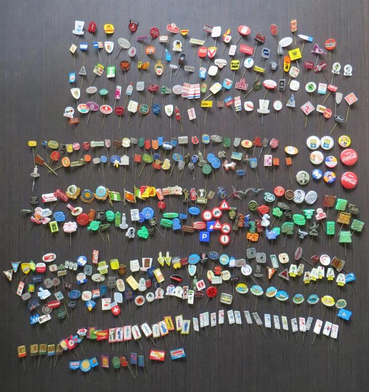 Verzameling speldjes (ruim 300) uit jaren 60, Verzamelen, Speldjes, Pins en Buttons, Gebruikt, Speldje of Pin, Overige onderwerpen