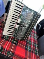 Silvestri Accordeon 80 Bas - Goede Staat, Muziek en Instrumenten, Accordeons, Gebruikt, Met riemen, 80-bas, Toetsaccordeon