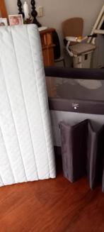 Mooi camping bedje met extra passend ledikant matrasje, Kinderen en Baby's, Babymode-accessoires, Ophalen of Verzenden, Zo goed als nieuw