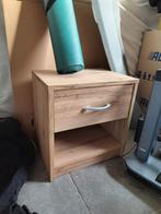 Mooi nachtkastje met lade, Ophalen, Minder dan 45 cm, Zo goed als nieuw, Minder dan 55 cm