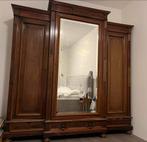 Antieke linnenkast 220 cm hoog en 210 breed, Antiek en Kunst, Antiek | Meubels | Kasten, Ophalen