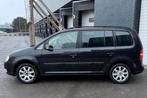 Volkswagen Touran 1.6-16V FSI Turijn AIRCO/CRUISE/LMV/ORGNL, Auto's, Stof, Gebruikt, Zwart, 4 cilinders