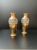 Prachtige antieke koperkleurige kerkvazen, Antiek en Kunst, Ophalen