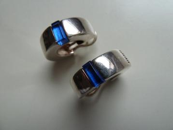 JOOP sterling zilveren oorbellen oorstekers, met kobaltblauw beschikbaar voor biedingen