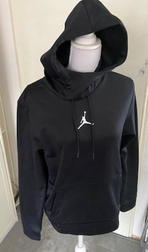 Basketbal zwarte Hoody, maat S (qwe), Sport en Fitness, Basketbal, Zo goed als nieuw, Kleding, Ophalen of Verzenden
