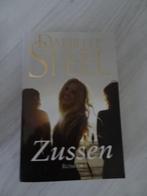 Zussen - Danielle Steel Nieuwstaat, Danielle Steel, Ophalen of Verzenden, Zo goed als nieuw