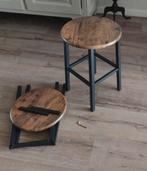 2 als nieuwe krukjes hout/metaal, Ophalen of Verzenden, Zo goed als nieuw, Hout