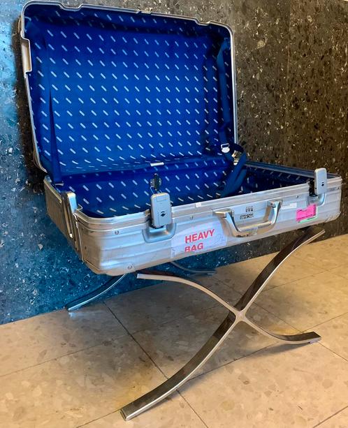 Vintage RIMOWA - aluminium koffer - lichtgewicht - Large, Sieraden, Tassen en Uiterlijk, Koffers, Zo goed als nieuw, Metaal, 70 cm of meer