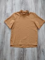 Bijzondere okergele top met band om de nek, maat L. Top geel, Kleding | Dames, Tops, Onb, Geel, Maat 42/44 (L), Ophalen of Verzenden