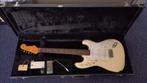 Fender stratocaster MiJ in nieuwstaat met handtekening, Muziek en Instrumenten, Snaarinstrumenten | Gitaren | Elektrisch, Ophalen