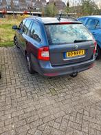 Skoda Octavia 1.2 TSI Combi 2010 Grijs, Auto's, Skoda, Voorwielaandrijving, 4 cilinders, Origineel Nederlands, 1200 kg