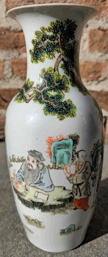 Chinese famille verte vaas, Chinees porselein, antiek, vazen beschikbaar voor biedingen