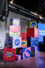 Custom opvallende backdrop te huur | Fotowand & merkbeleving, Ophalen of Verzenden, Zo goed als nieuw