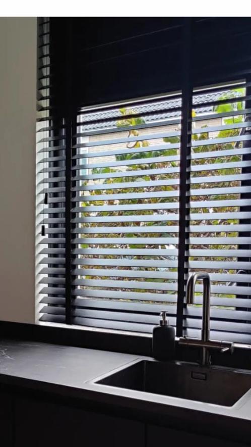Veneta ladderband lamellen maand gehangen ruilen jacuzzi, Huis en Inrichting, Stoffering | Gordijnen en Lamellen, Nieuw, 150 tot 200 cm