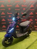 Piaggio Zip 2024 Brom! SP Mystic Purple / RS Zadel Garantie!, Fietsen en Brommers, Scooters | Piaggio, Zip, Ophalen of Verzenden