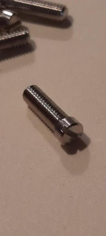 10-25st Messing Vernikkelde bout cilinderkop (m2,5)x8 mm beschikbaar voor biedingen