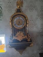 GROTE ANTIEKE BOULLE OP CONSOLE, Antiek en Kunst, Antiek | Klokken, Ophalen of Verzenden