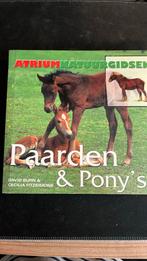 D. Burn - Atrium natuurgids: Paarden & Pony's, Ophalen of Verzenden, Zo goed als nieuw, Paarden of Pony's, D. Burn; C. Fitzsimons