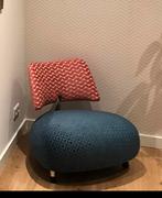 Leolux Pallone fauteuil : opnieuw gestoffeerd rose|blauw, Nieuw, Ophalen