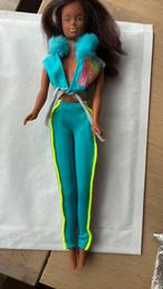 Barbie Midge ski fun #7513 vintage 1991, Verzamelen, Ophalen of Verzenden, Gebruikt, Kleertjes
