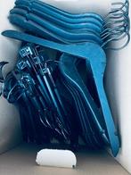 Zwart kledinghangers, Ophalen of Verzenden, Kunststof, Volwassenen