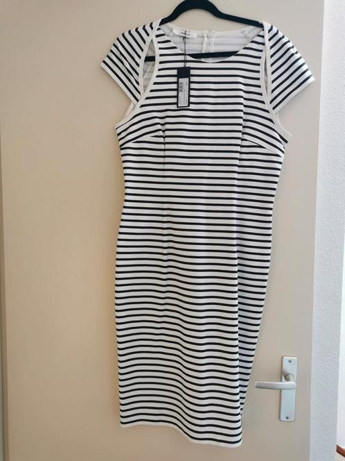 Vanilia jurk maat 42, Kleding | Dames, Jurken, Nieuw, Maat 42/44 (L), Wit, Ophalen of Verzenden
