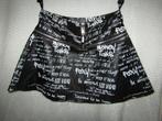 Nikkie mini rokje met hippe print maat XS 34 nikkie rok, Zwart, Ophalen of Verzenden, Zo goed als nieuw, Nikkie