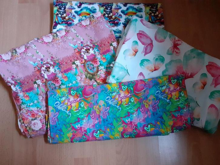 Lappen tricot stof, elastiek band, bias band, boordstof, Hobby en Vrije tijd, Stoffen en Lappen, Nieuw, Katoen, 120 cm of meer