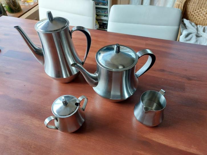 Gero Zilmeta 4-delig koffie- en theeservies | Dick Simonis, Antiek en Kunst, Antiek | Keukenbenodigdheden, Ophalen of Verzenden