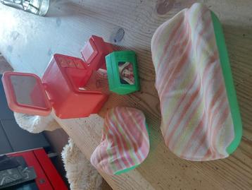 Barbie vintage meubeltjes origineel beschikbaar voor biedingen