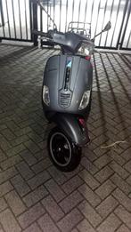 Vespa s, Ophalen, Zo goed als nieuw, Benzine