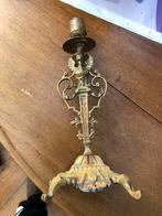 Antiek kandelaar, Antiek en Kunst, Ophalen of Verzenden, Koper of Brons