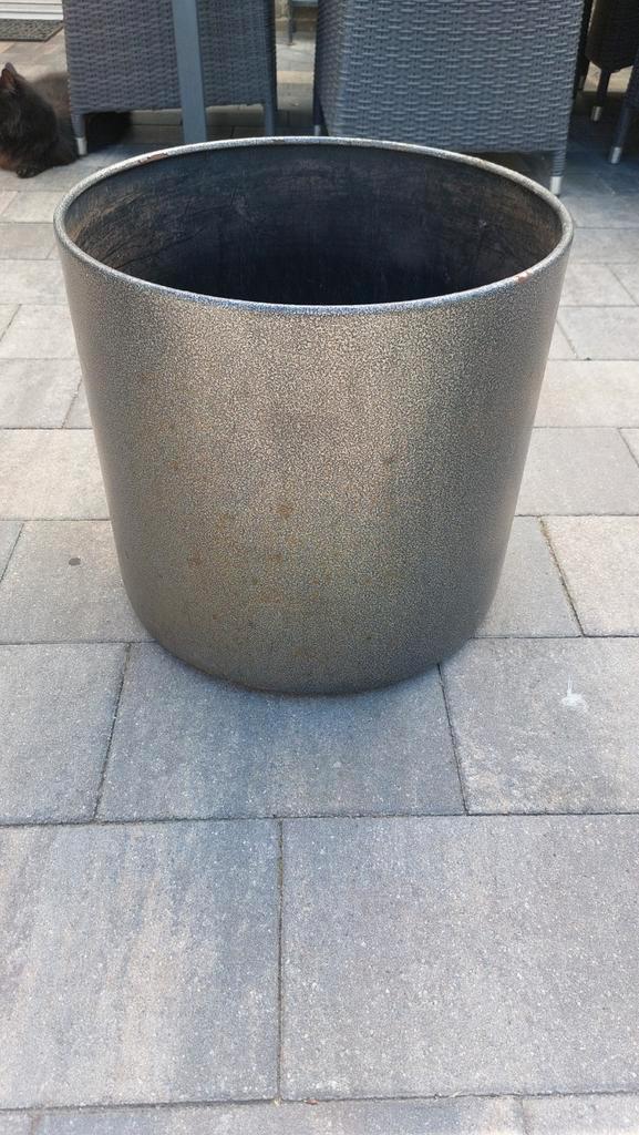 Bloembak op wieltjes - Antraciet - Ø40cm, Tuin en Terras, Bloembakken en Plantenbakken, Ophalen