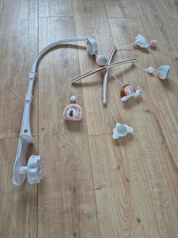 Muziekmobiel voor baby box beschikbaar voor biedingen