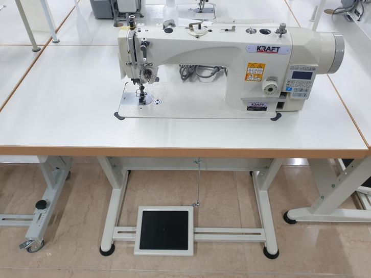 KRAFFT 206 - 3 VOUDIG TRANSPORT LEERMACHINE NIEUW, Hobby en Vrije tijd, Naaimachines en Toebehoren, Nieuw, Naaimachine, Overige merken