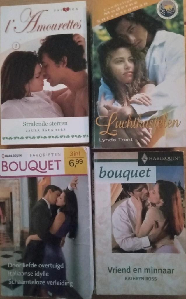 o.a. 2 Harlequin roman's 4 boekjes/8 verhalen, Boeken, Historische romans, Gelezen, Ophalen of Verzenden