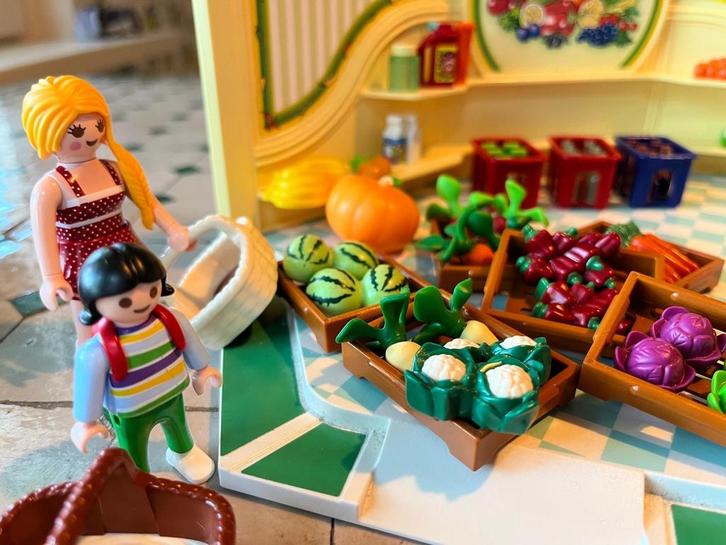 Playmobil 6121 Groentekraam & 9403 Kruidenier; complete sets, Kinderen en Baby's, Speelgoed | Playmobil, Zo goed als nieuw, Complete set