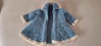 Oud gebreid poppenjasje, Ophalen of Verzenden, Gebruikt, Kleertjes