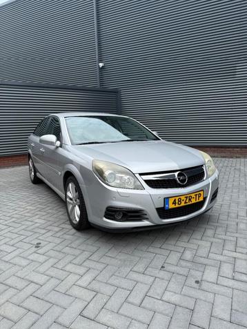 Opel VECTRA GTS 1.8-16V Executive - Cruise - Climate control beschikbaar voor biedingen