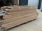84 m2 massief eiken parketvloer. 20 cm breed 2 cm dik, Gebruikt, 2e hands product geen info bekend, 2e hands product geen info bekend