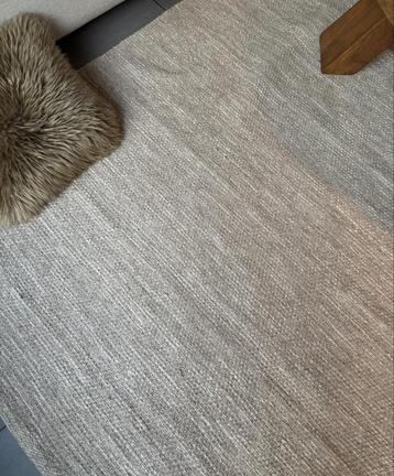 Groot XL wollen vloerkleed 240 x 340 sand licht beige ecru beschikbaar voor biedingen