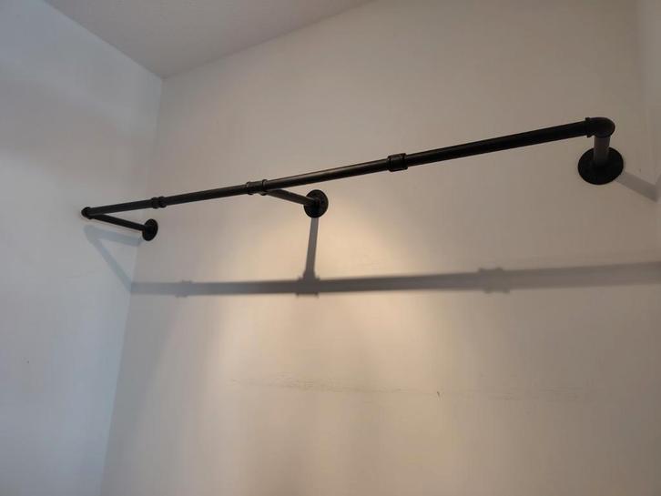 Kledingroede voor aan de muur, Huis en Inrichting, Kasten | Kledingkasten, Zo goed als nieuw, Minder dan 100 cm, Ophalen of Verzenden