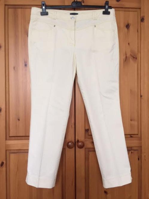 Zaffiri zachtgele damespantalon maat 46., Kleding | Dames, Broeken en Pantalons, Zo goed als nieuw, Maat 46/48 (XL) of groter