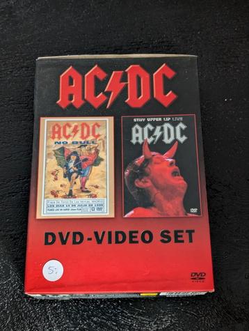 AC/DC - 2 DVD Set: No Bull & Stiff Upper Lip Live beschikbaar voor biedingen