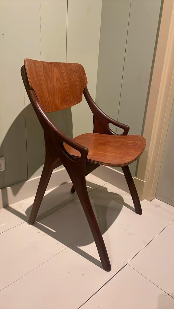 Vintage  Arne Hovmand Olsen 1950 teak chair, Antiek en Kunst, Kunst | Designobjecten, Ophalen