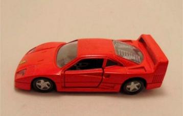 Ferrari F40, Schaal: 1:39 van Maisto beschikbaar voor biedingen