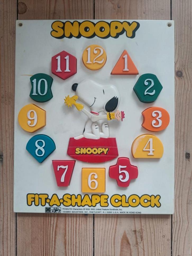 Vintage Snoopy fit a shape learning clock, Kinderen en Baby's, Speelgoed | Educatief en Creatief, Ophalen of Verzenden